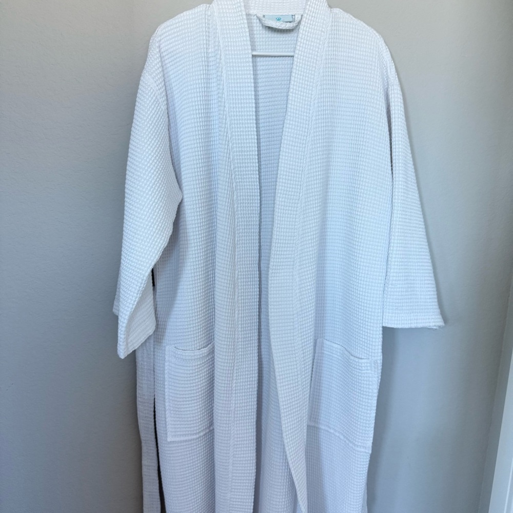 Turquaz White Waffle Knit Embroidered Women’s One Size